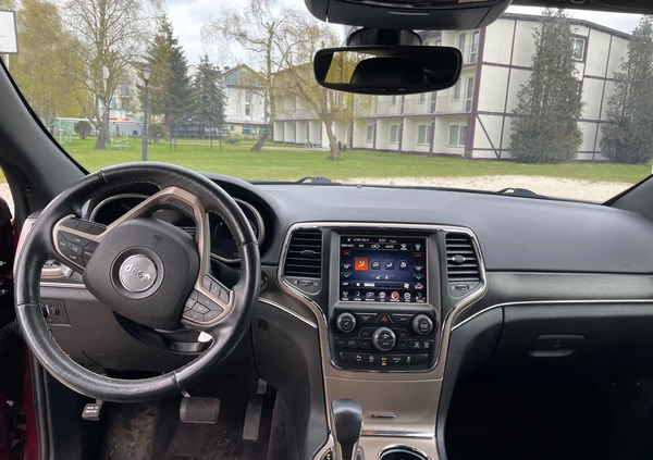 Jeep Grand Cherokee cena 93000 przebieg: 124000, rok produkcji 2017 z Łeba małe 92